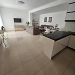 Apartment White Luxury *