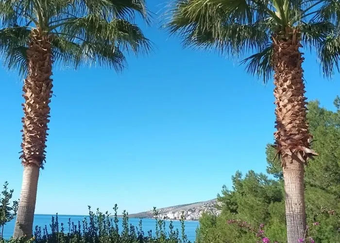 White Luxury Daire Saranda